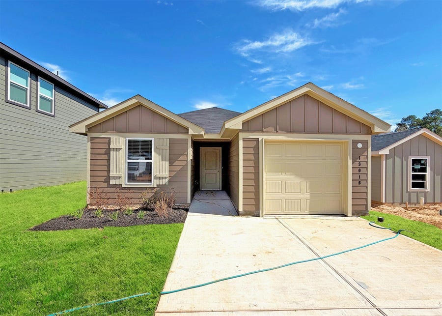 Property photo for 13016 McCrorey Trails Drive, Conroe, TX