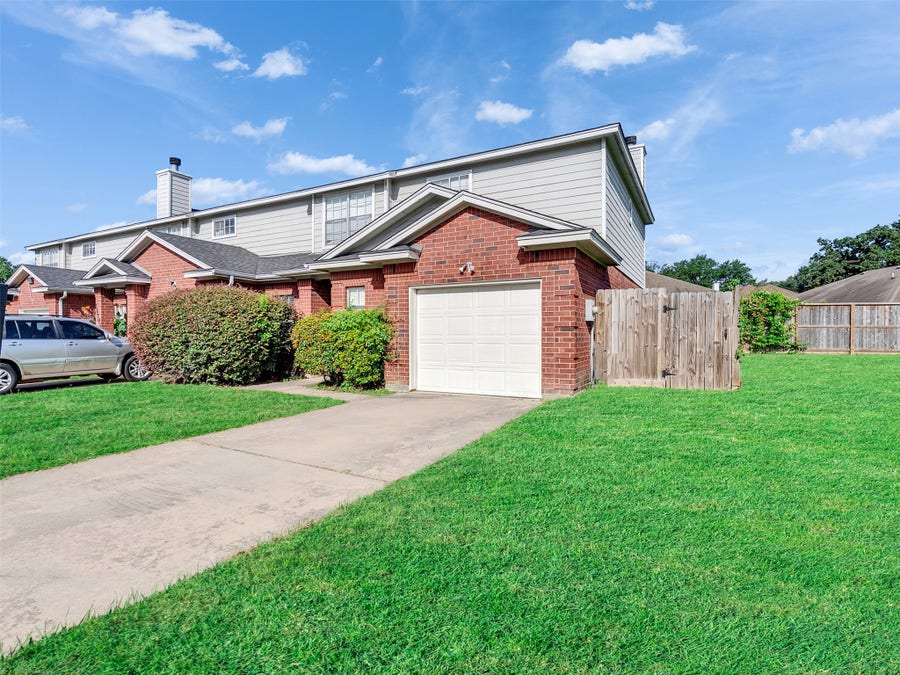 Property photo for 11703 Emerald Hill Drive, #C, Houston, TX