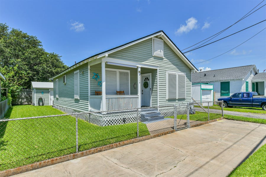 Property photo for 2115 Jack Johnson Boulevard, Galveston, TX