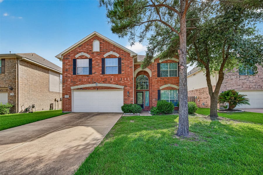 Property photo for 24722 Garnet Shadow Lane, Katy, TX