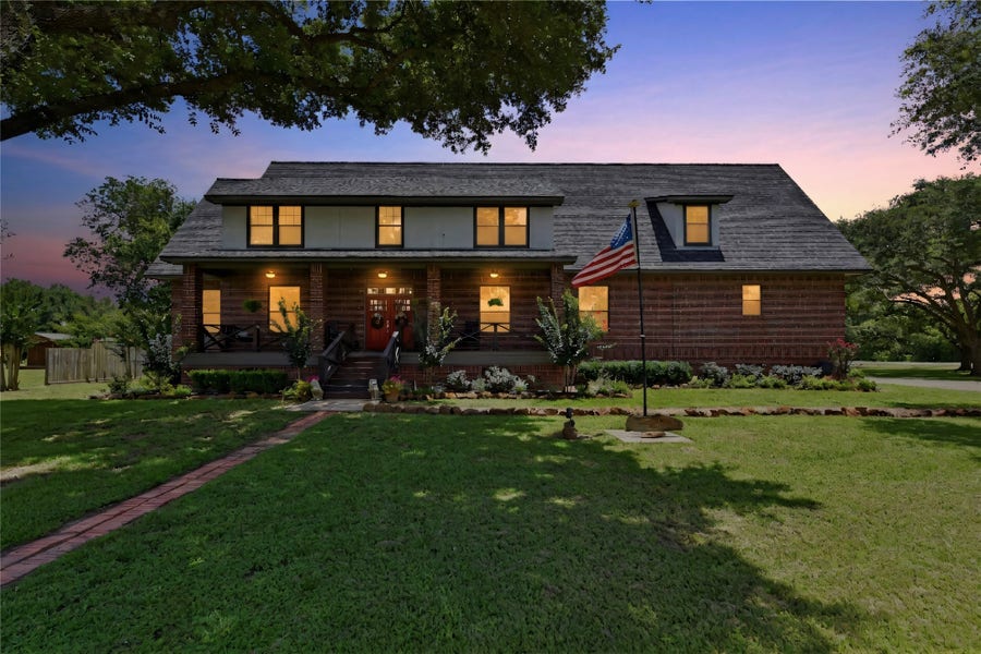 Property photo for 14323 Buffalo Street, Needville, TX