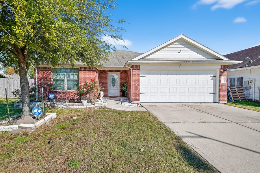 Property photo for 20426 Sweet Louetta Lane, Spring, TX