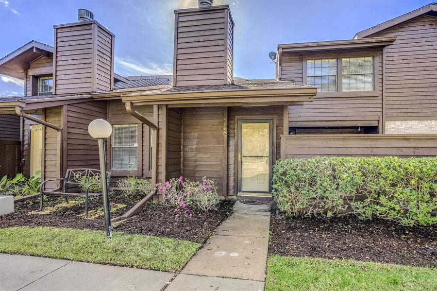 Property photo for 2611 Grants Lake Boulevard, #226, Sugar Land, TX