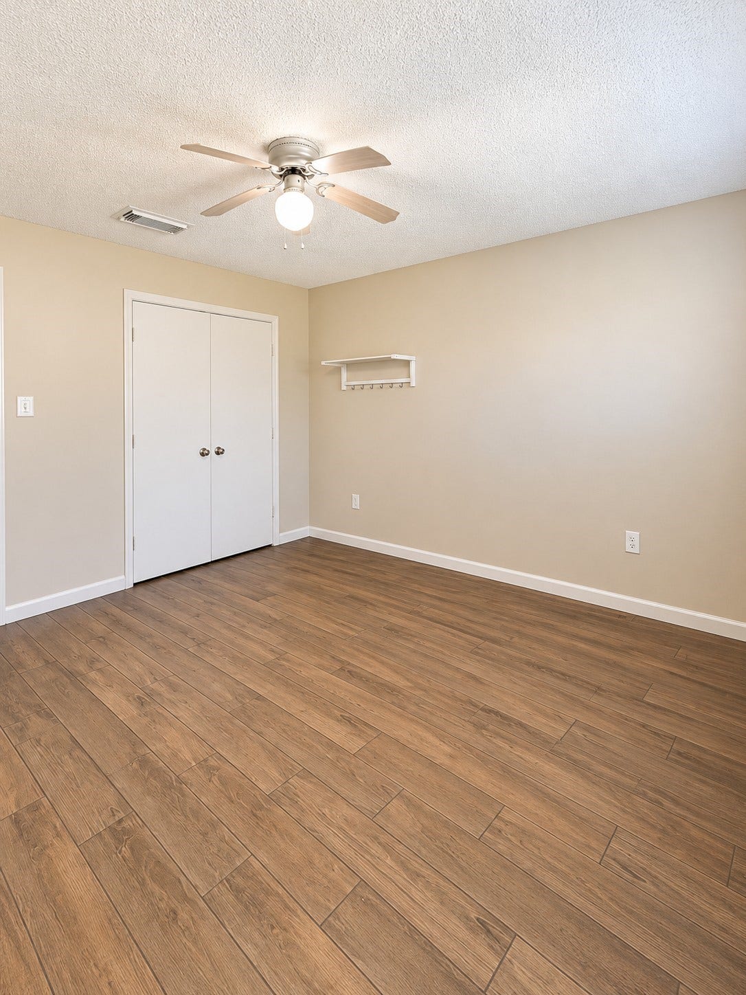 2835 Balmorhea Avenue, #A, Houston, TX 77039 Bedroom 1 - Secondary View