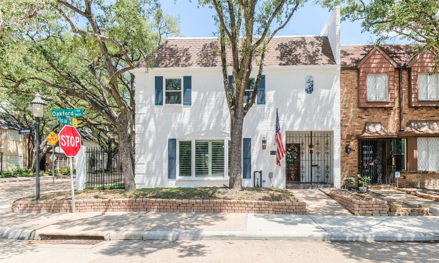 Property photo for 8638 Oakford Drive, Houston, TX