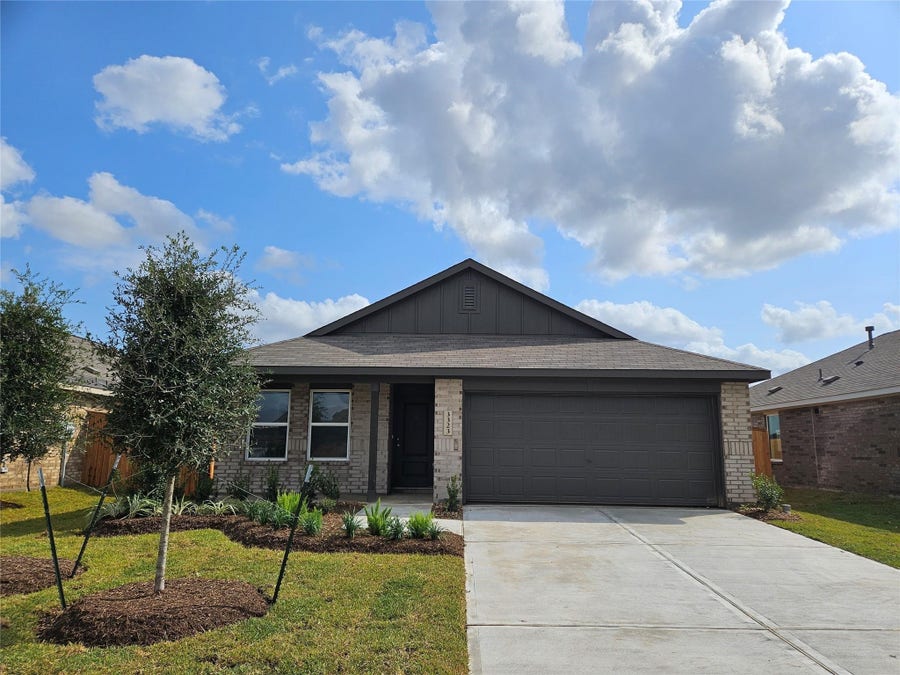 Property photo for 9407 Dazzling Tentacle Drive, Baytown, TX