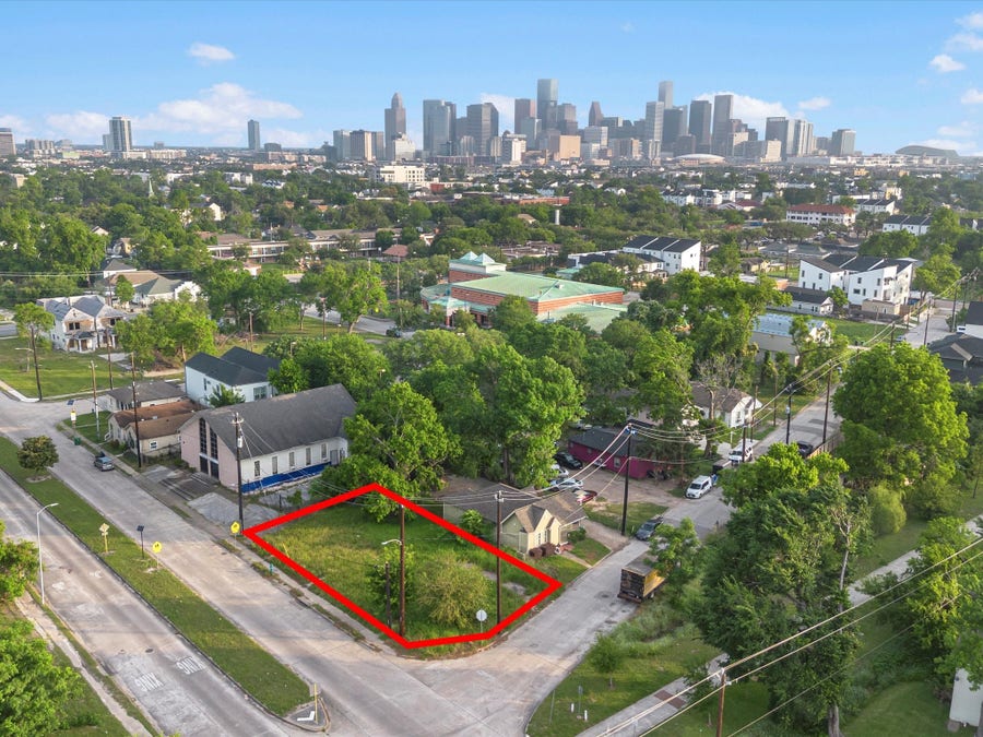 Property photo for 3129 Alabama Street, Houston, TX
