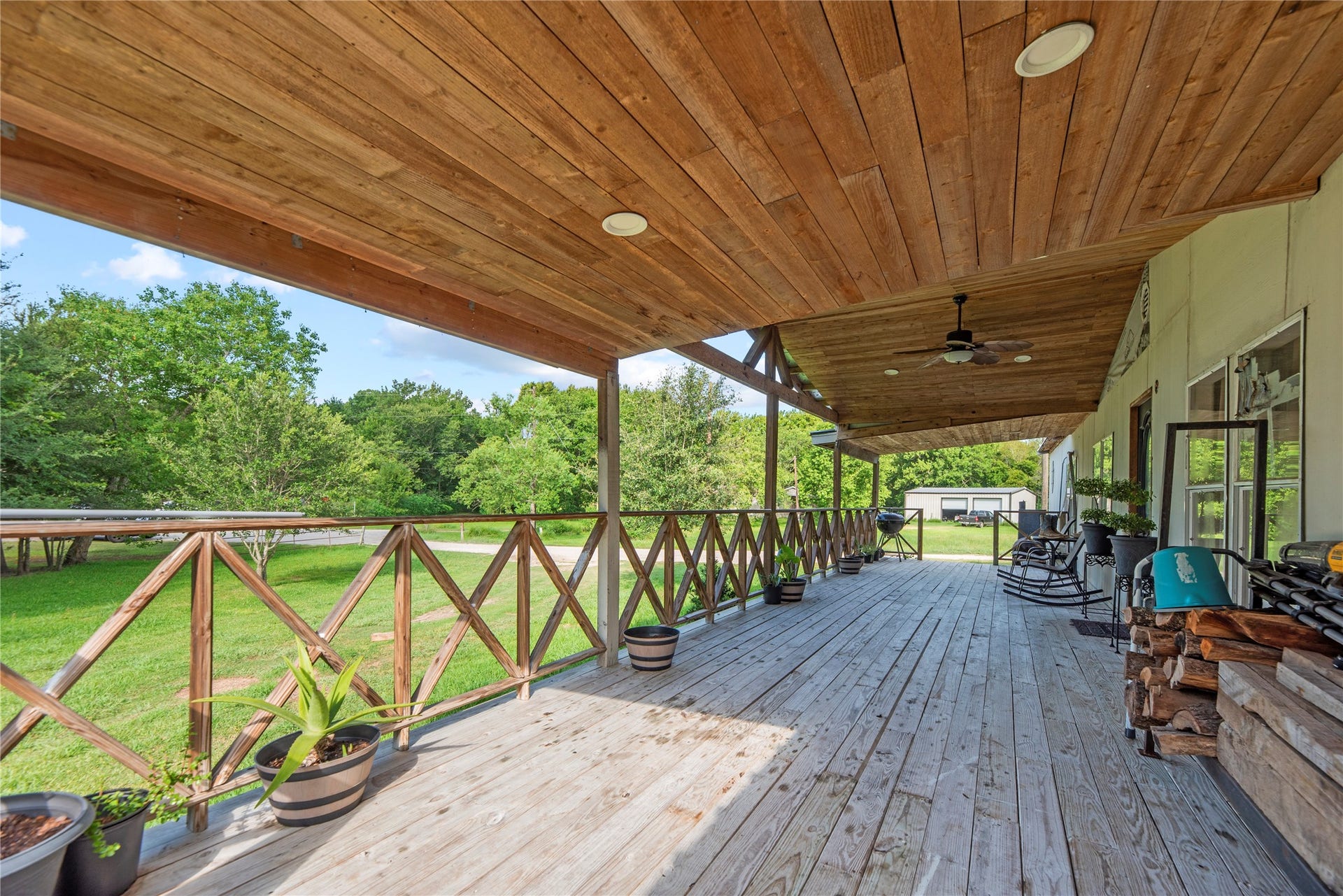 370 County Road 4801, Dayton, TX 77535 370 County Road 4801, Dayton, TX 77535