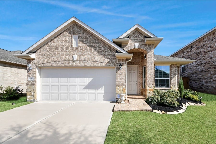 Property photo for 5311 Wyatt James Lane, Fulshear, TX