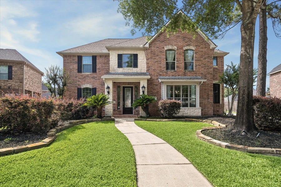 Property photo for 15410 Stone Gables Lane, Houston, TX