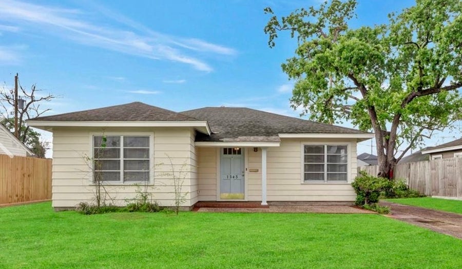 Property photo for 1343 Gardenia Drive, Houston, TX