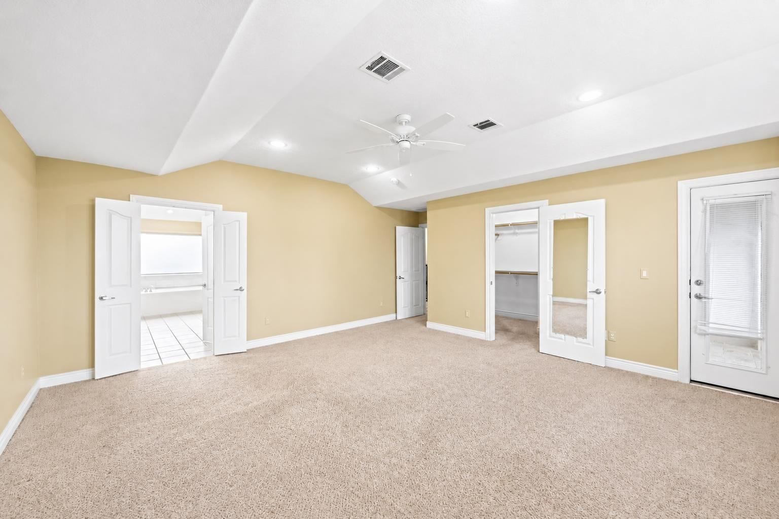 2604 Chenevert Street, Houston, TX 77004 Another angle of the primary bedroom showing the TWO walk in closets and en-suite behind french doors