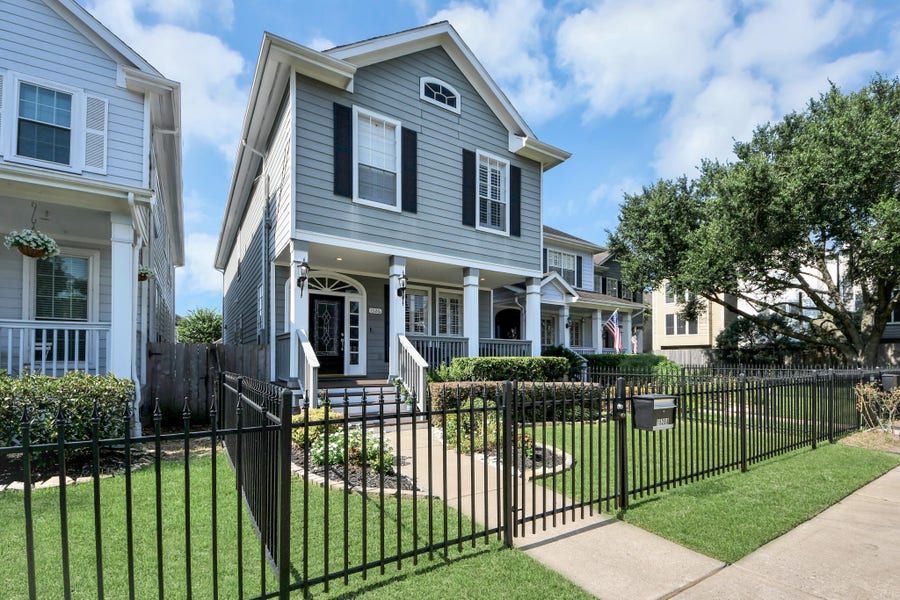 Property photo for 1526 W 25th Street, #A, Houston, TX