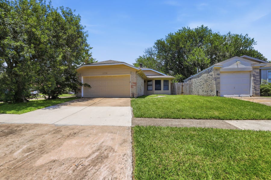 Property photo for 16226 Alden Ridge Drive, Houston, TX