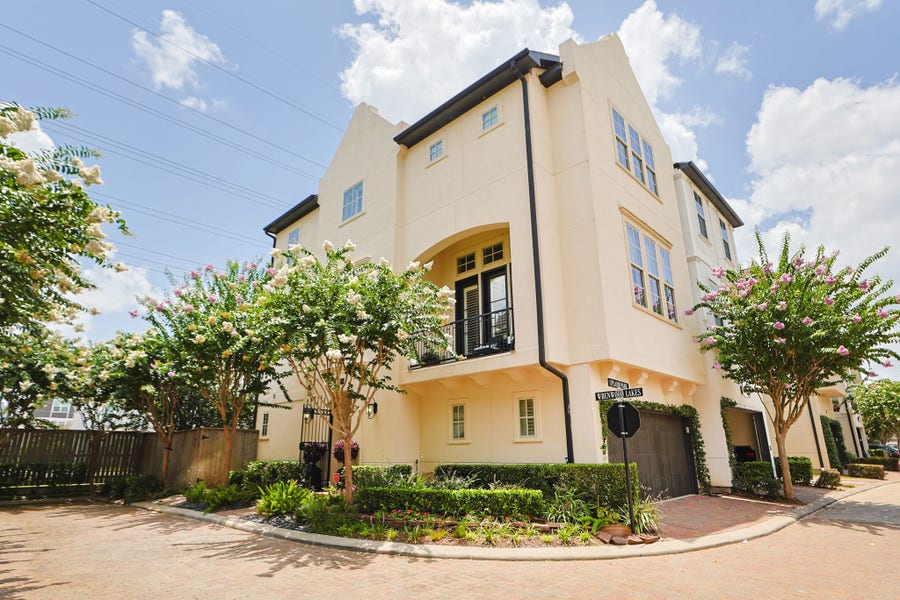 Property photo for 10901 Upland Park, Houston, TX