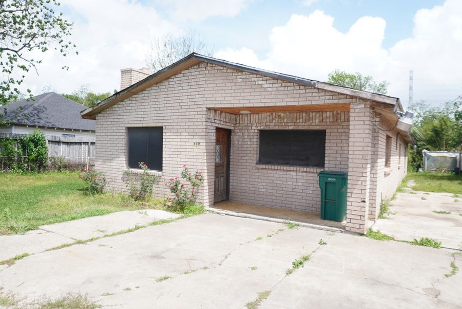 Property photo for 117 Light Company Road, Pasadena, TX