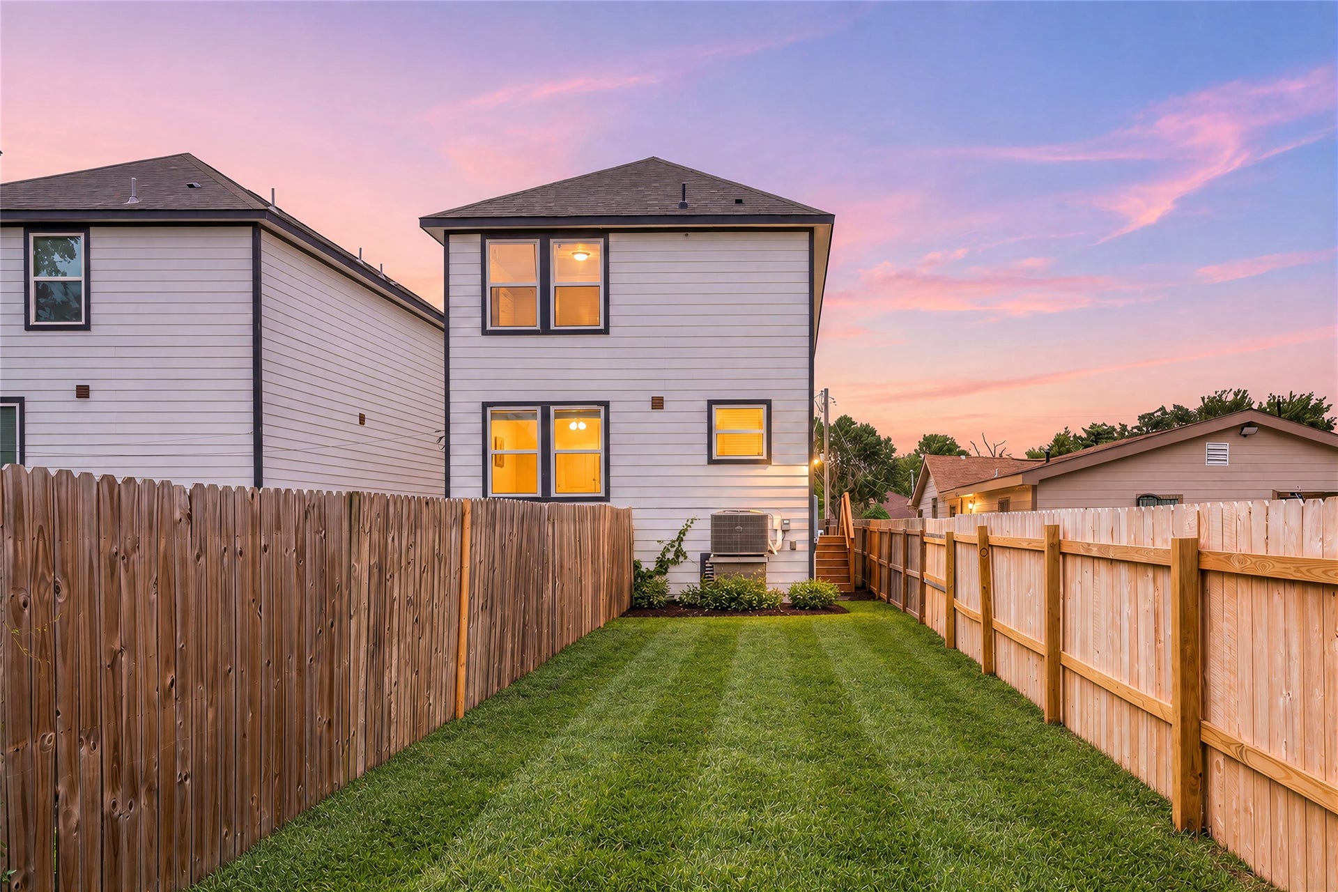 4114 Majestic Street, #A/B, Houston, TX 77026 4114 Majestic Street, #A/B, Houston, TX 77026