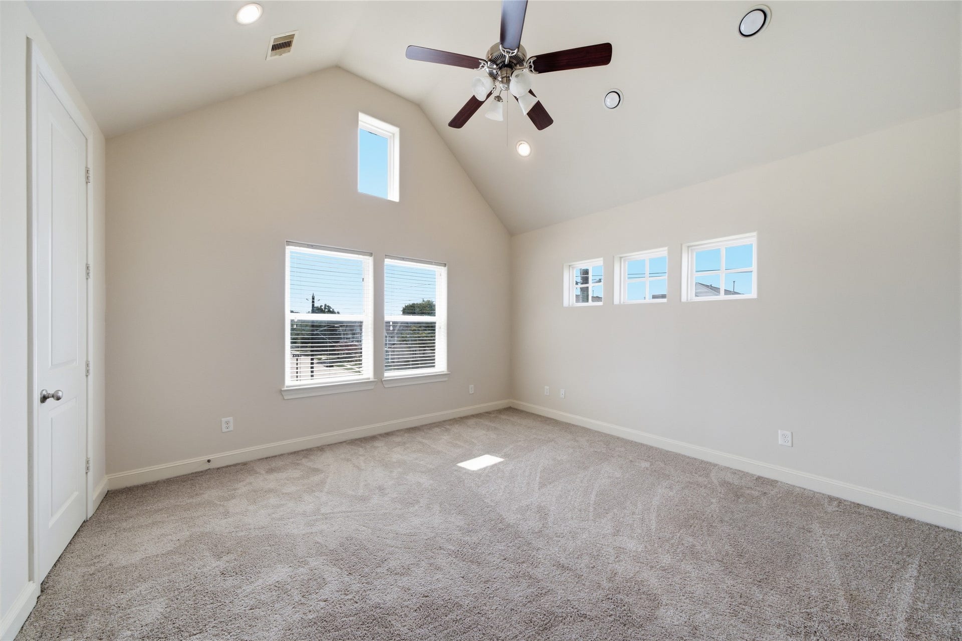 1262 W 23rd Street, Houston, TX 77008 1262 W 23rd Street, Houston, TX 77008