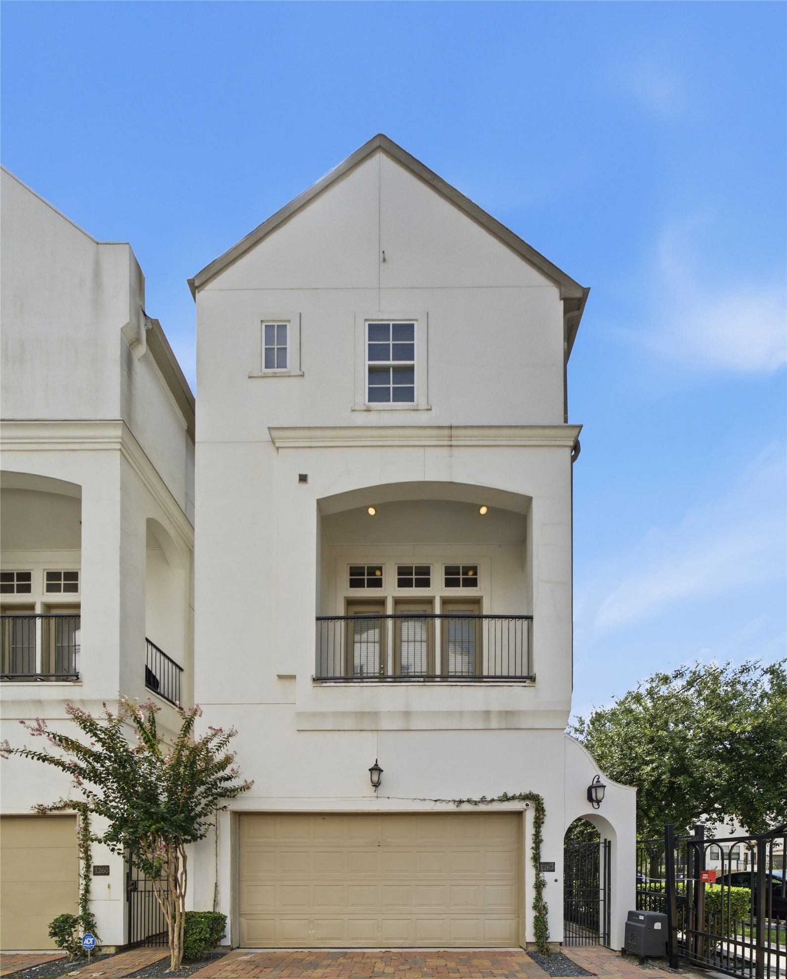 1262 W 23rd Street, Houston, TX 77008 1262 W 23rd Street, Houston, TX 77008