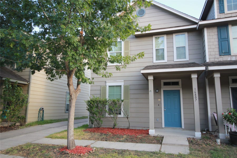 Property photo for 16807 Libson Falls Drive, Houston, TX