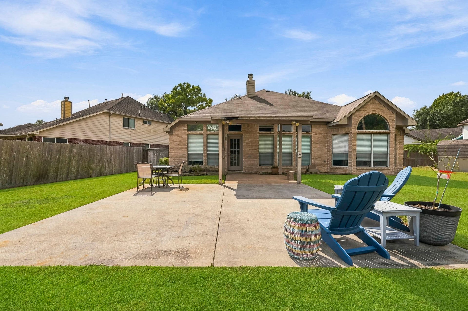 Imagine the possibilities! Expansive backyard with room to entertain, play, garden, or create your own outdoor retreat.