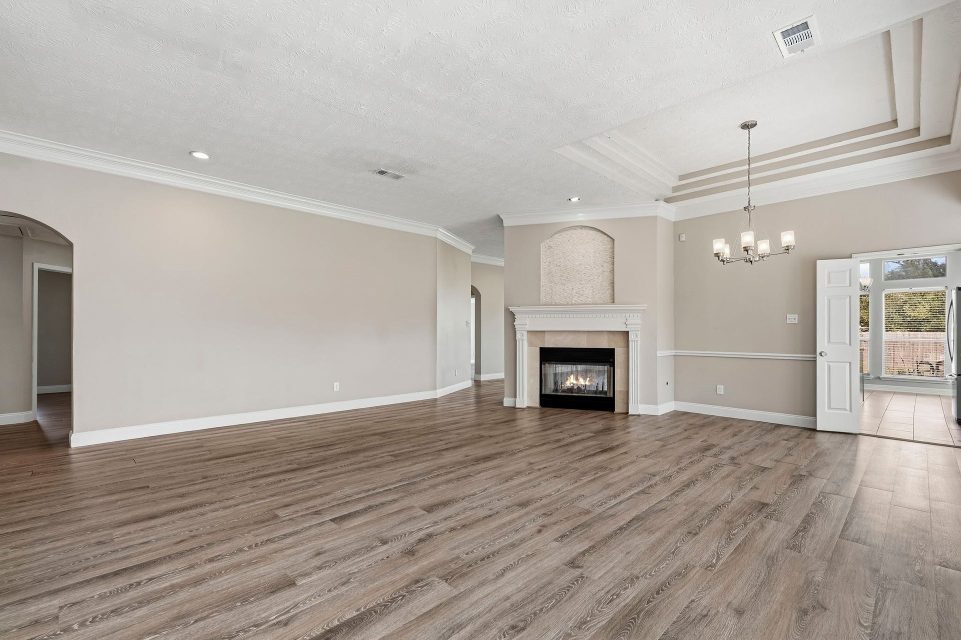 4151 S Nolan Drive, Pearland, TX 77584