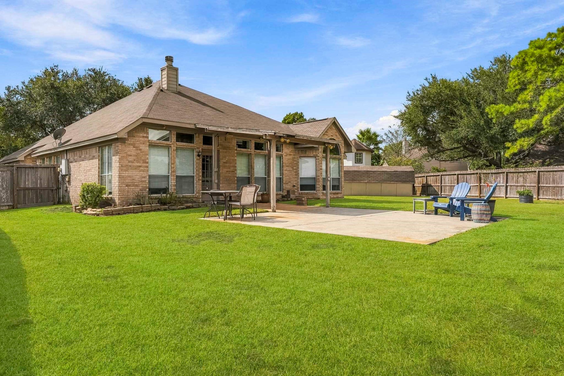 4151 S Nolan Drive, Pearland, TX 77584