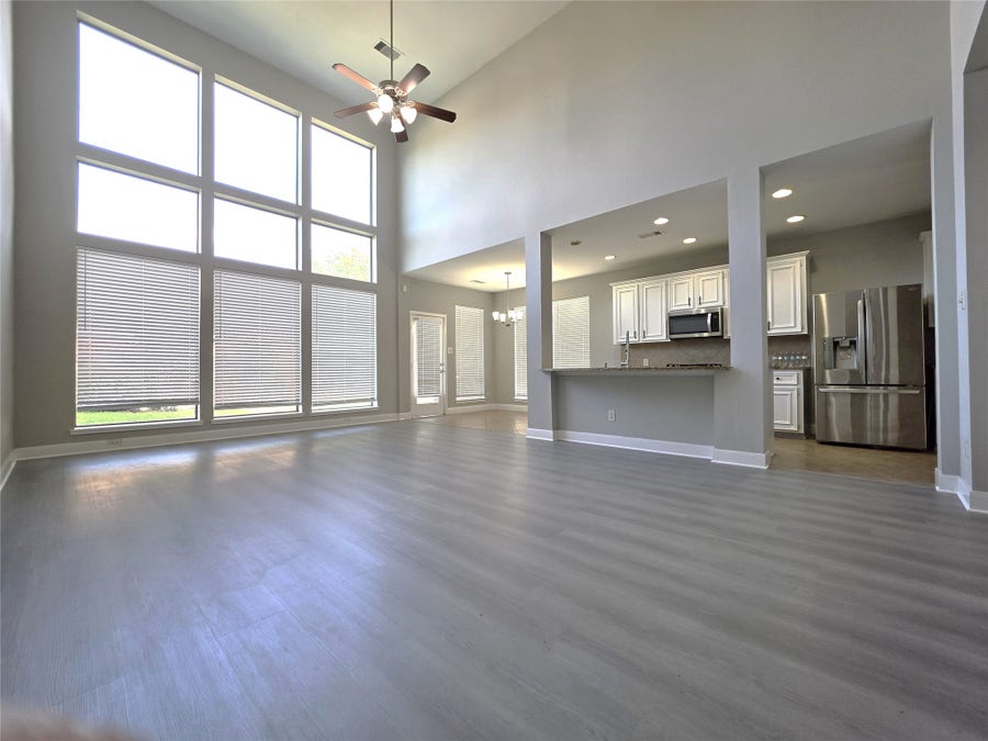 Property photo for 2813 Arbor Brook Lane, Pearland, TX
