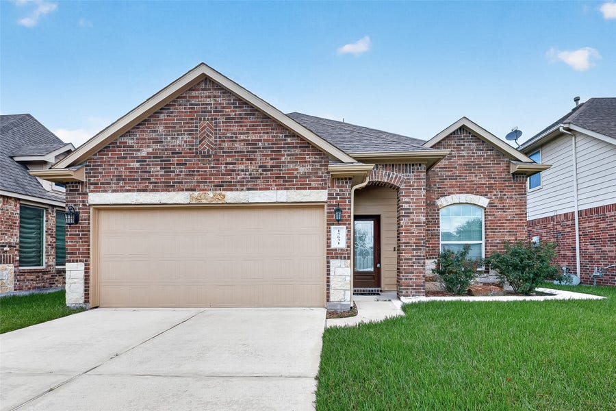 Property photo for 15631 Granite Mountain Trail, Houston, TX
