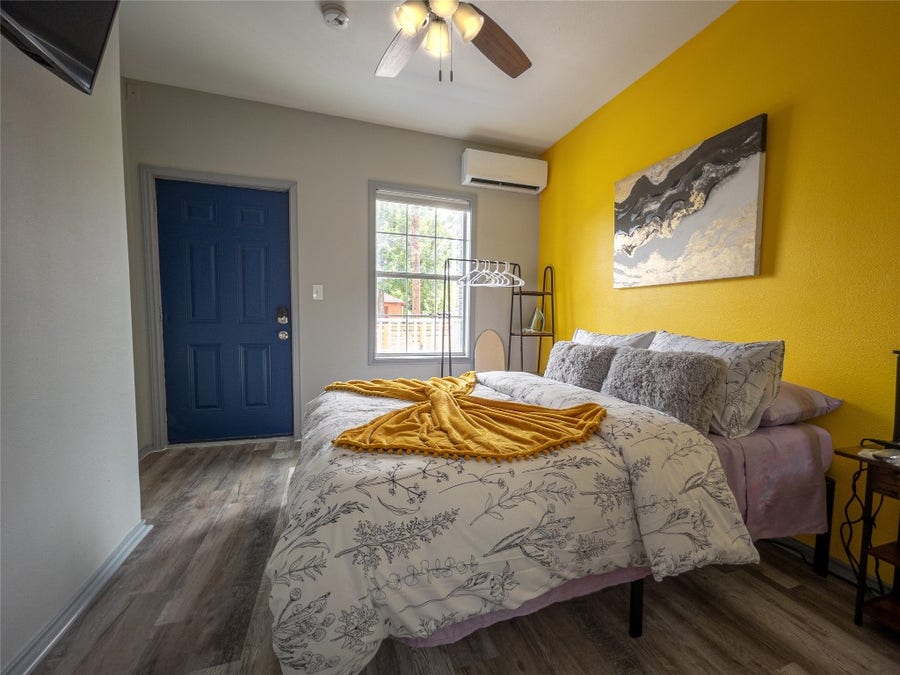 Property photo for 7124 Avenue F, #1, Houston, TX