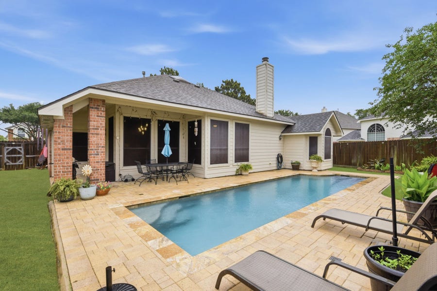 Property photo for 10019 Red Mesa Drive, Houston, TX