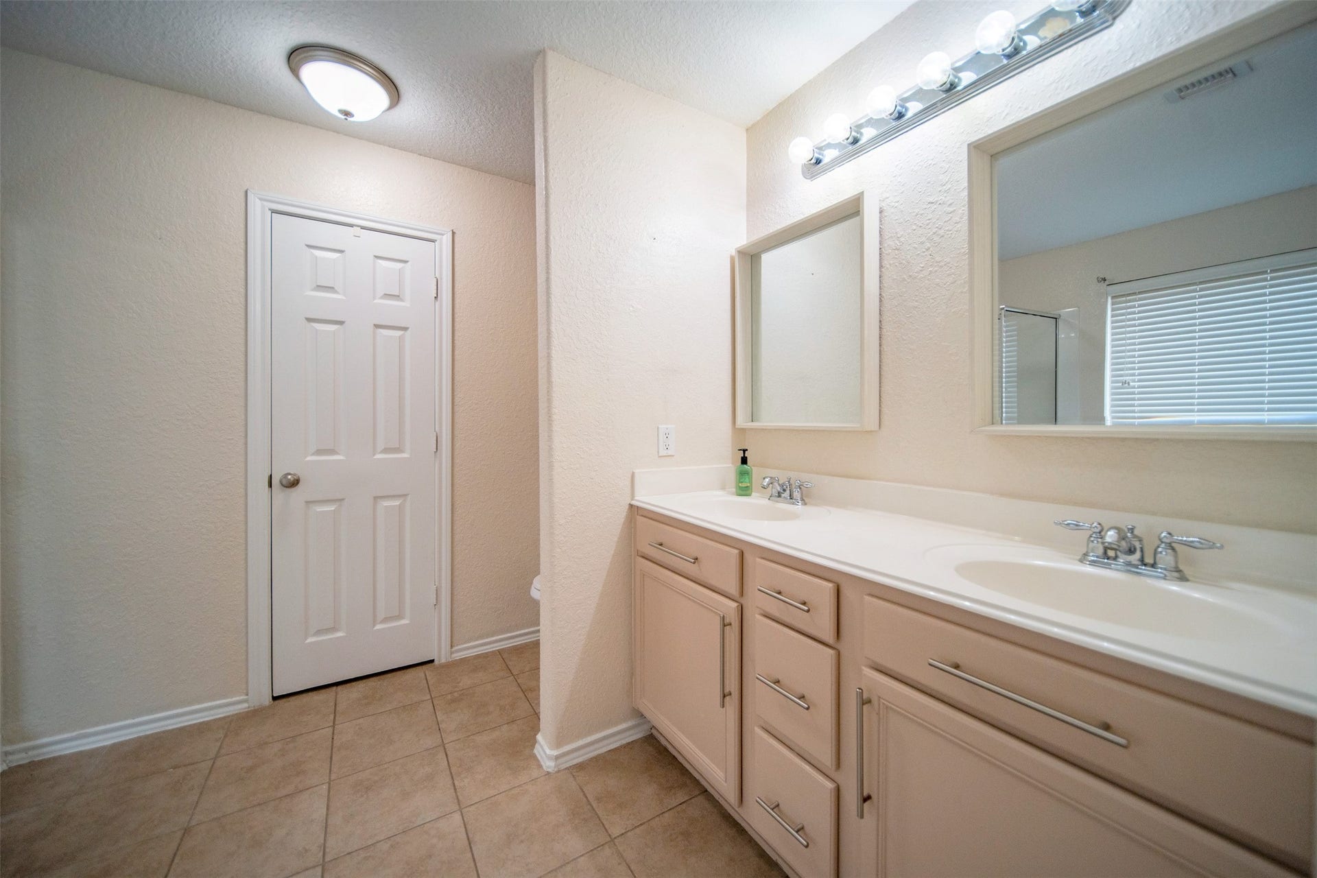 11402 Overland Trail Drive, Richmond, TX 77406 11402 Overland Trail Drive, Richmond, TX 77406