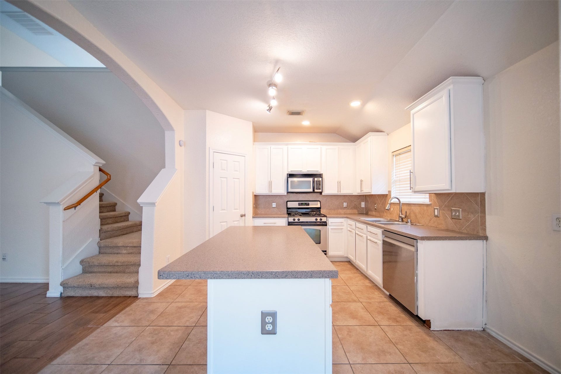 11402 Overland Trail Drive, Richmond, TX 77406 11402 Overland Trail Drive, Richmond, TX 77406