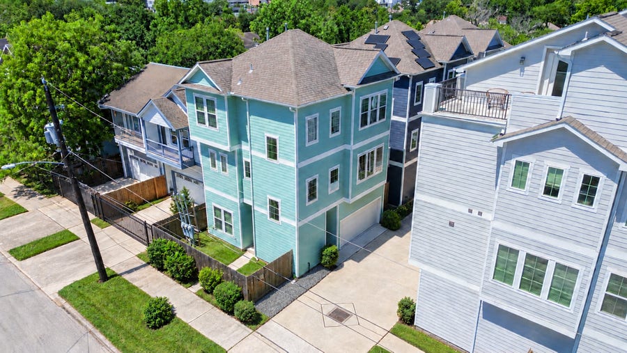 Property photo for 204 Burr Street, #G, Houston, TX