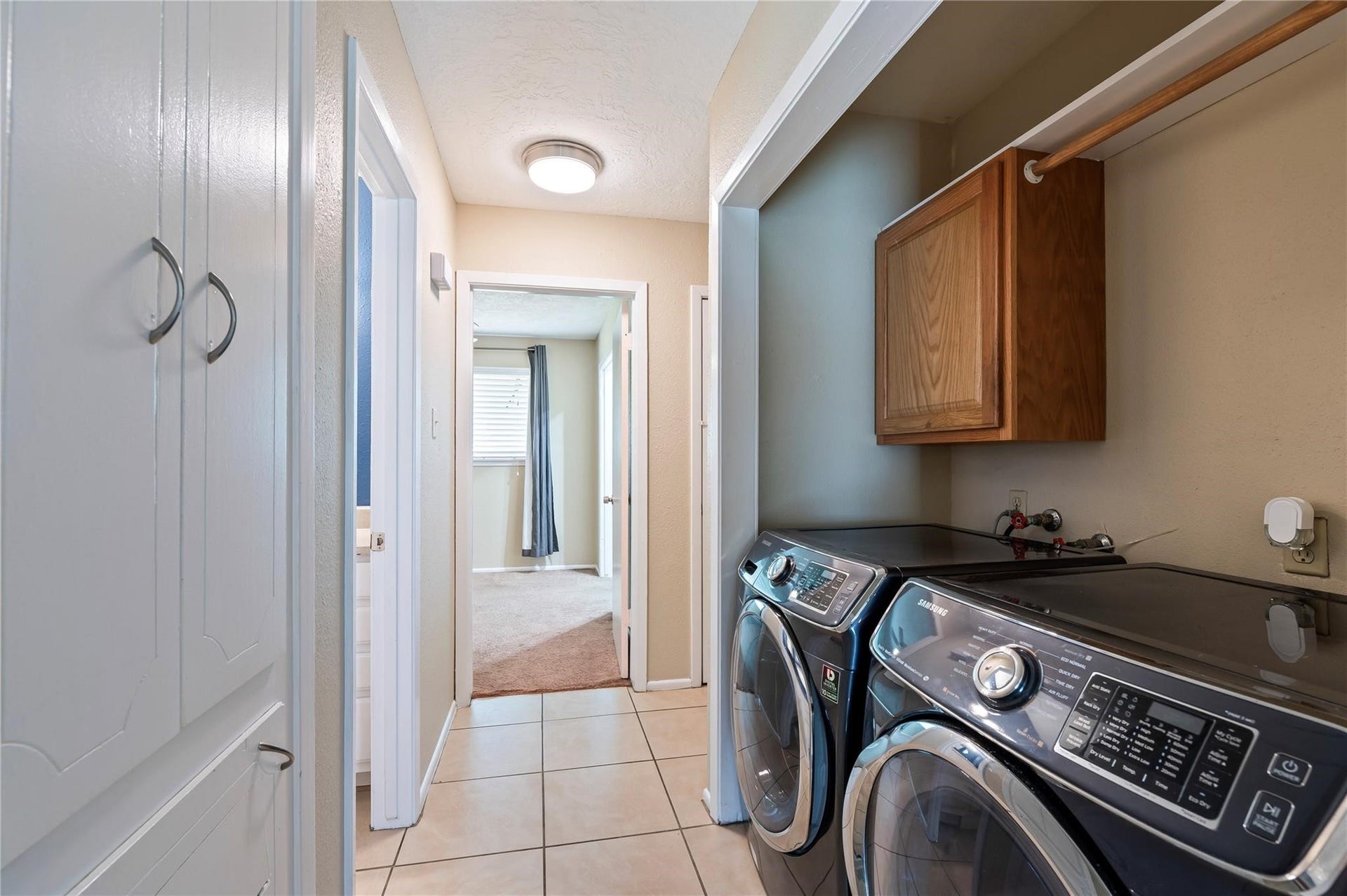 1857 County Road 99, Alvin, TX 77511 1857 County Road 99, Alvin, TX 77511