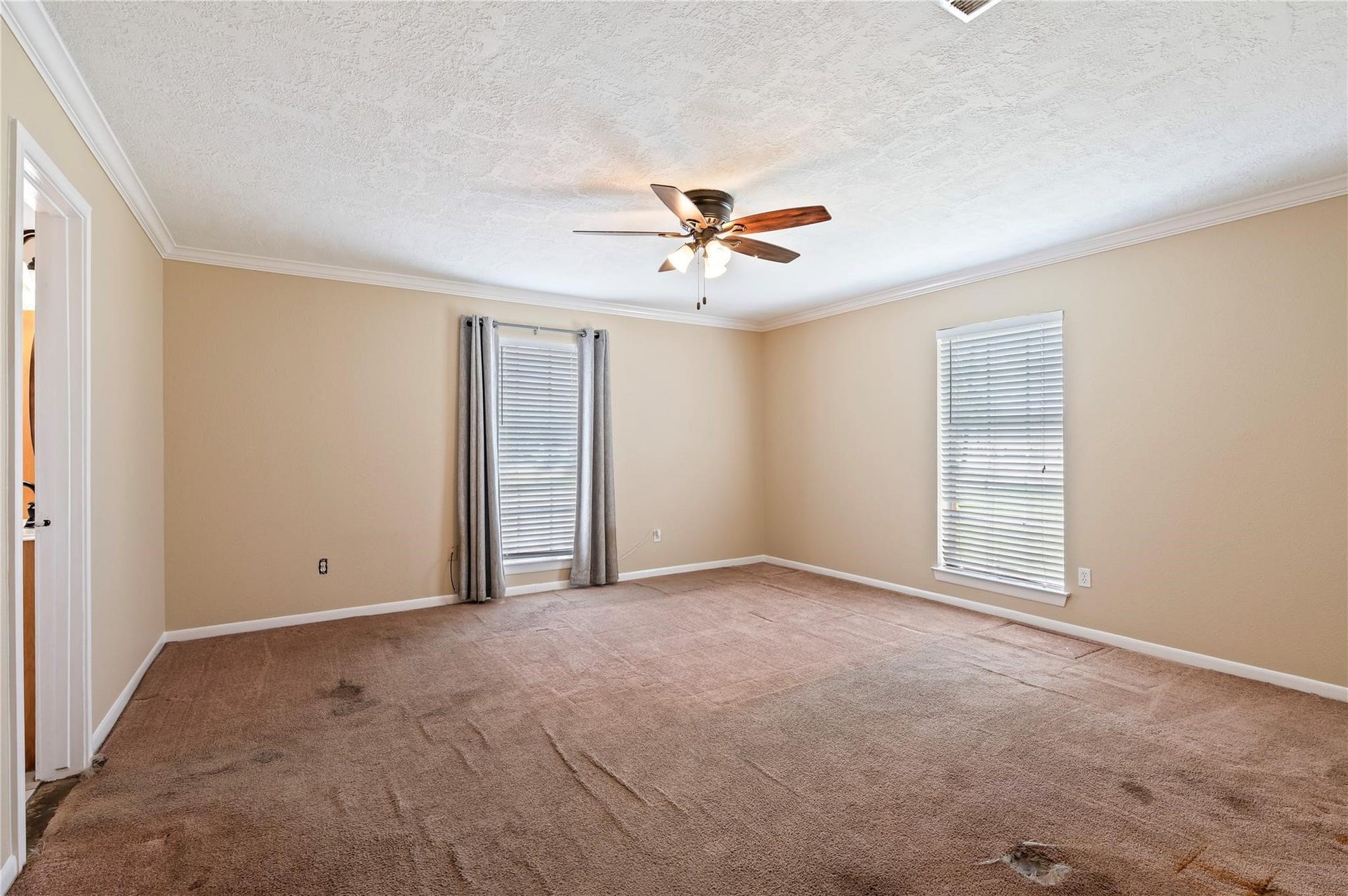 1857 County Road 99, Alvin, TX 77511 1857 County Road 99, Alvin, TX 77511