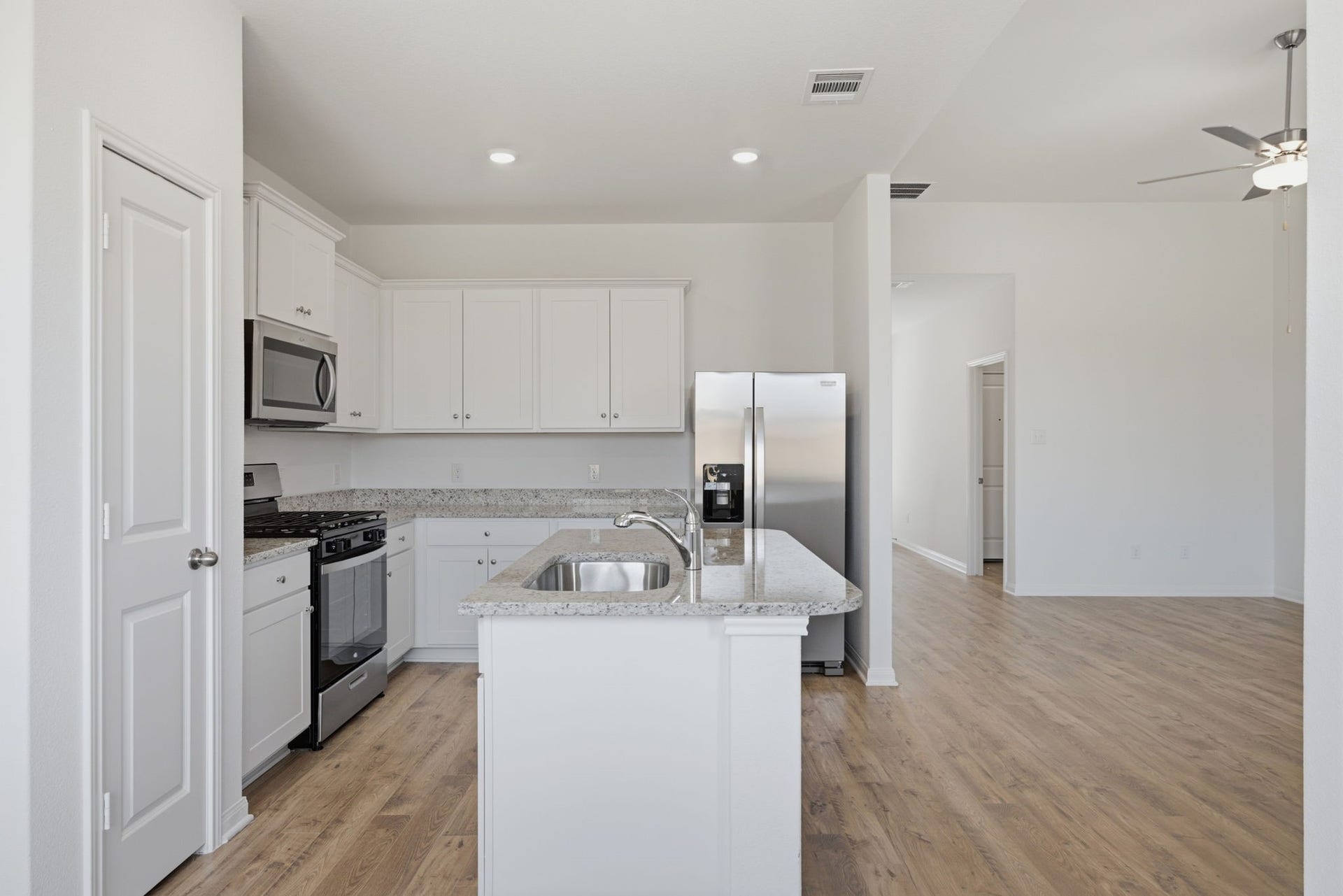 1627 Branley Trail, Rosenberg, TX 77471 1627 Branley Trail, Rosenberg, TX 77471