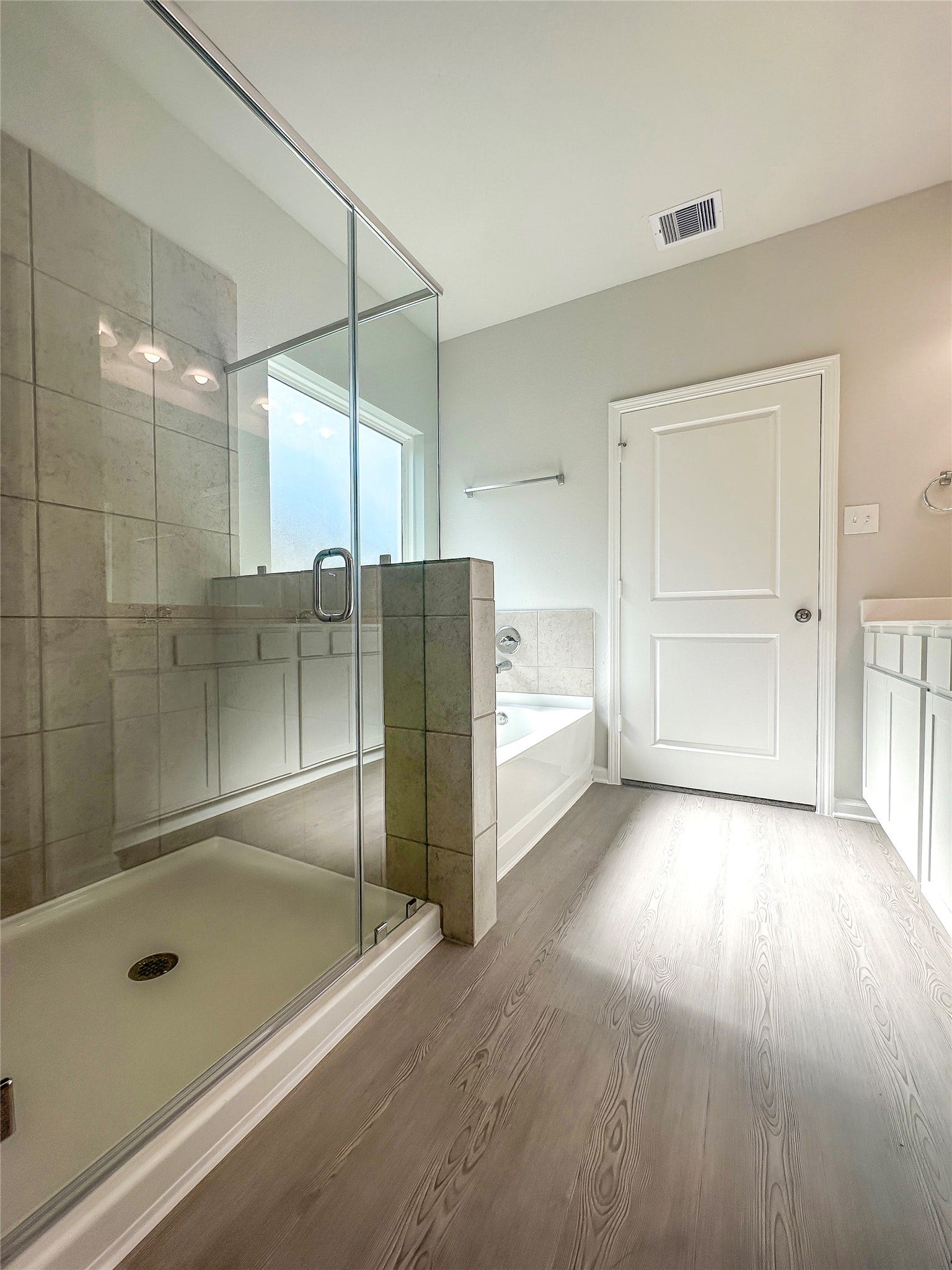 4218 Wind Swell Lane Lane, Houston, TX 77573 4218 Wind Swell Lane Lane, Houston, TX 77573