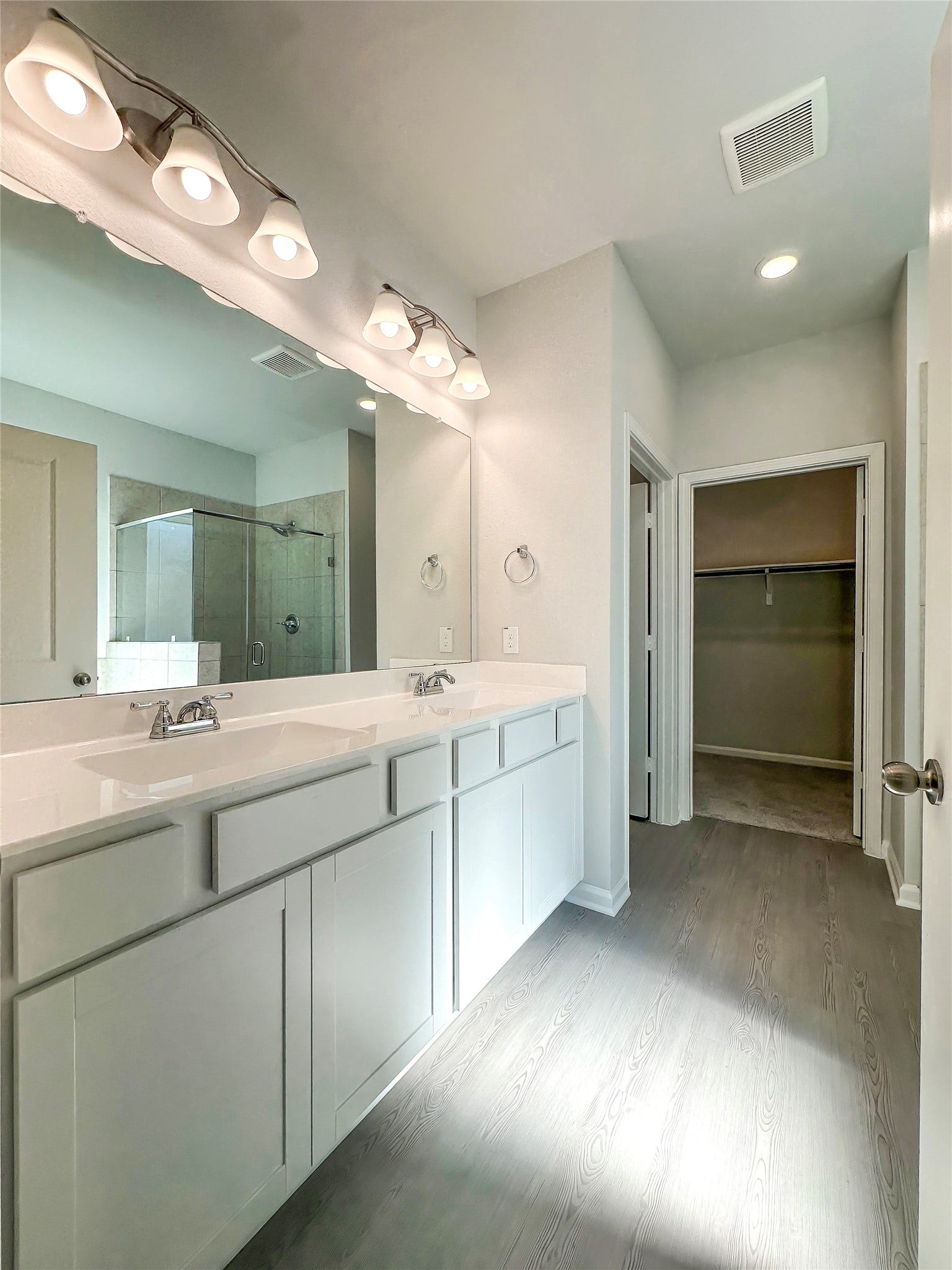 4218 Wind Swell Lane Lane, Houston, TX 77573 4218 Wind Swell Lane Lane, Houston, TX 77573