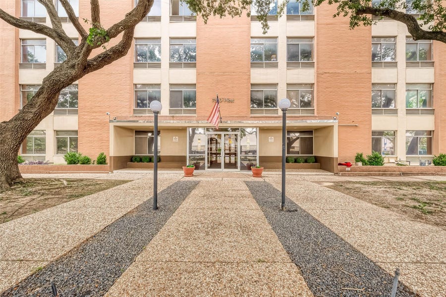 Property photo for 7520 Hornwood Drive, #906, Houston, TX