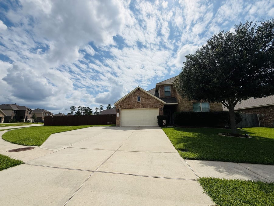 Property photo for 14227 Irvine Ranch Trail, Conroe, TX