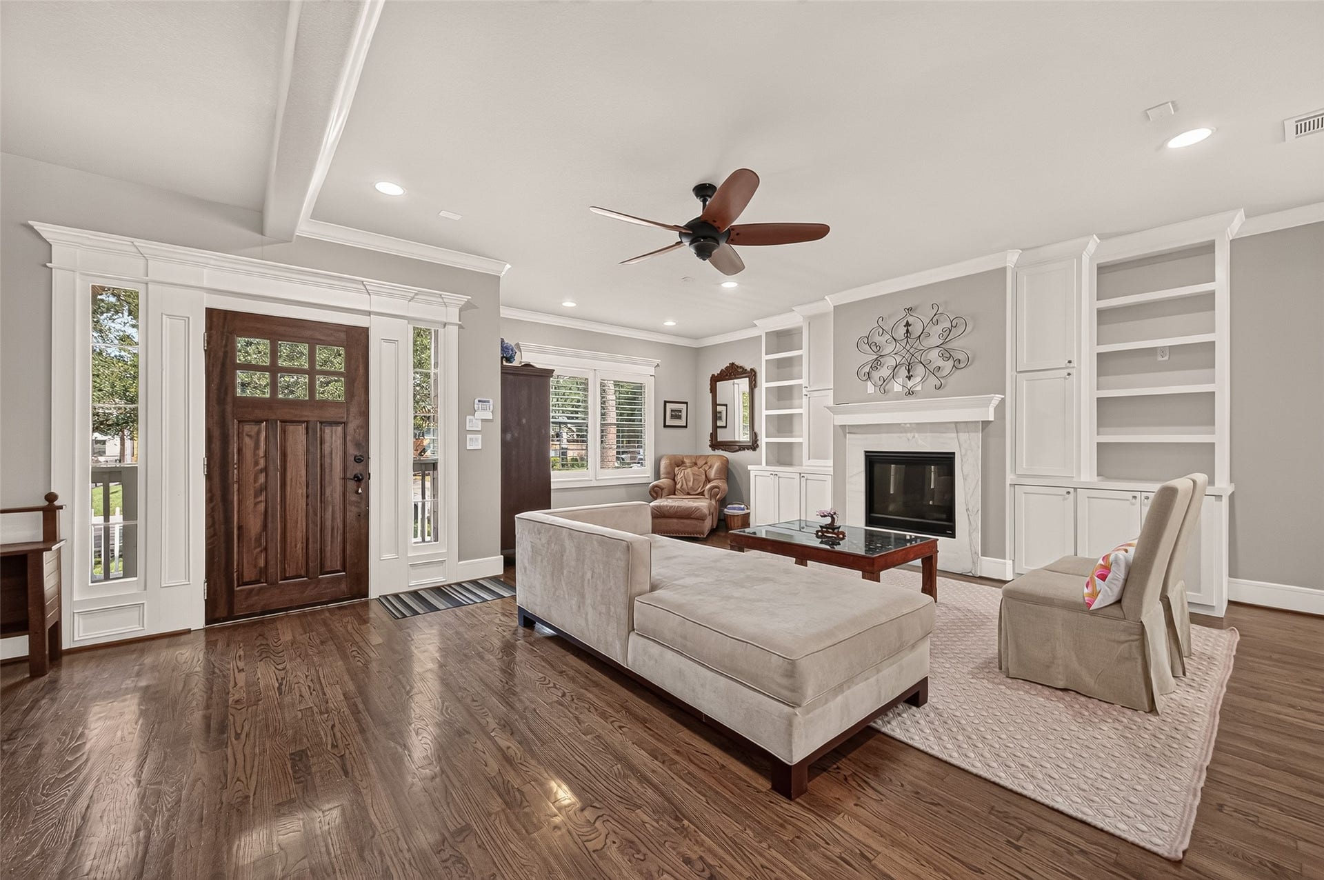 730 E 17th Street, Houston, TX 77008 730 E 17th Street, Houston, TX 77008