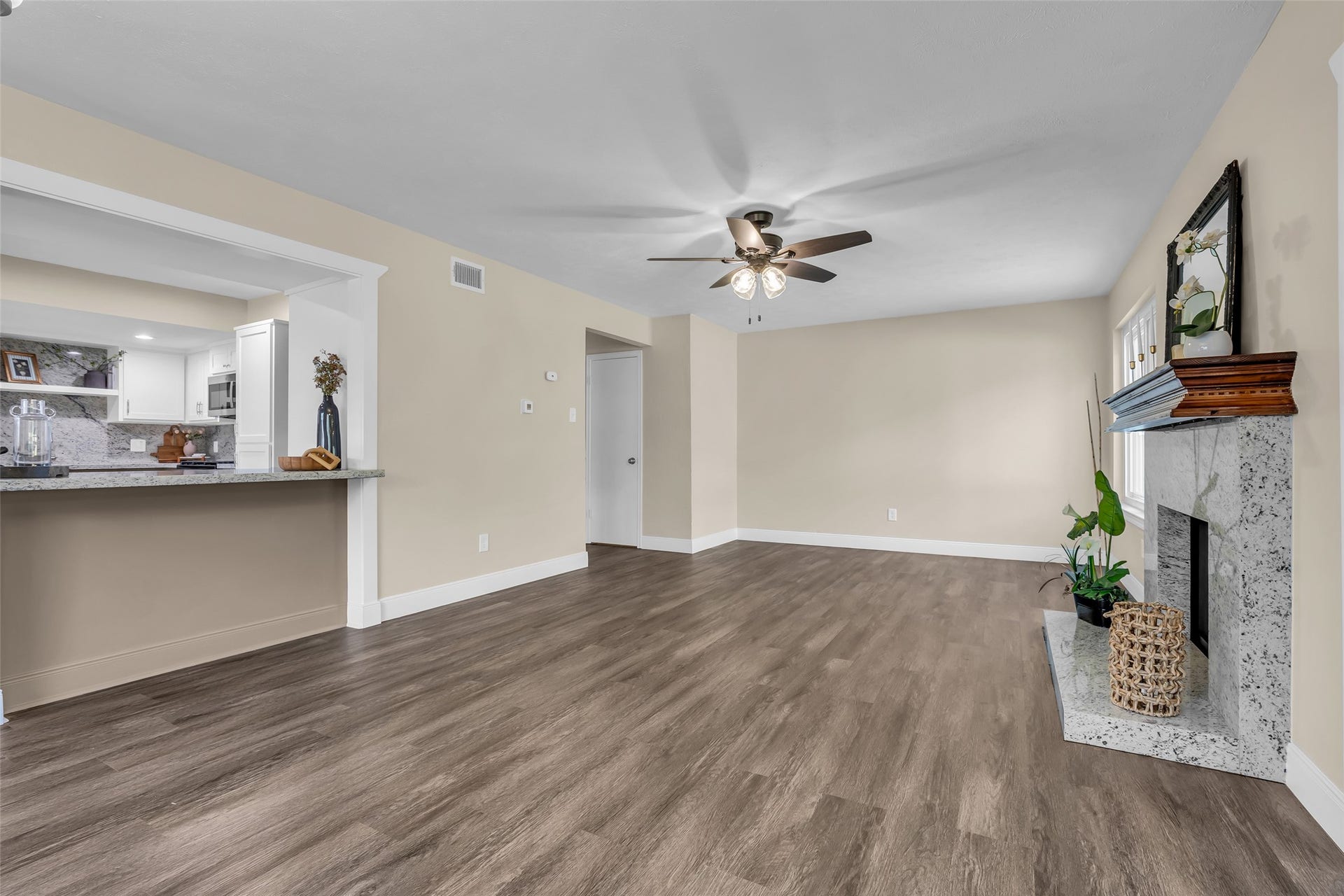 1810 N Red Cedar Circle, The Woodlands, TX 77380