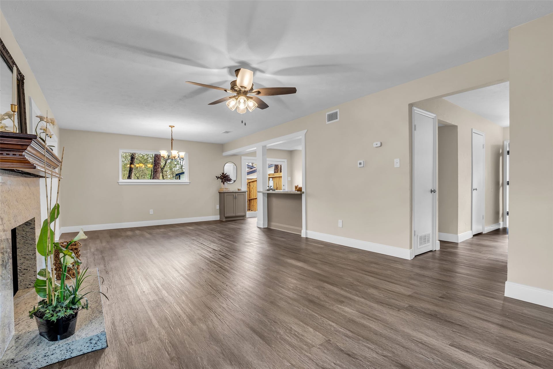 1810 N Red Cedar Circle, The Woodlands, TX 77380