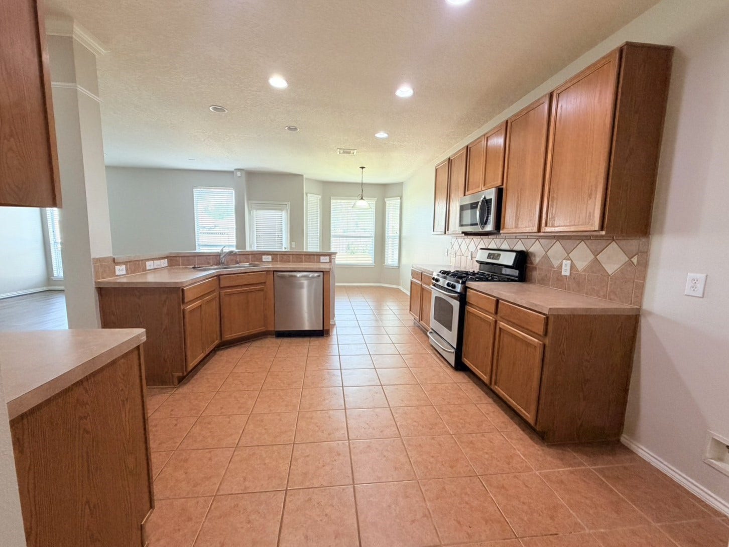 3019 Acacia Fair Lane, Fresno, TX 77545 3019 Acacia Fair Lane, Fresno, TX 77545