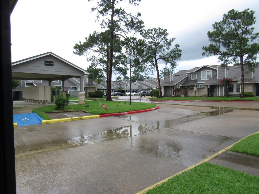 Property photo for 12109 Sandpiper Drive, #121, Houston, TX