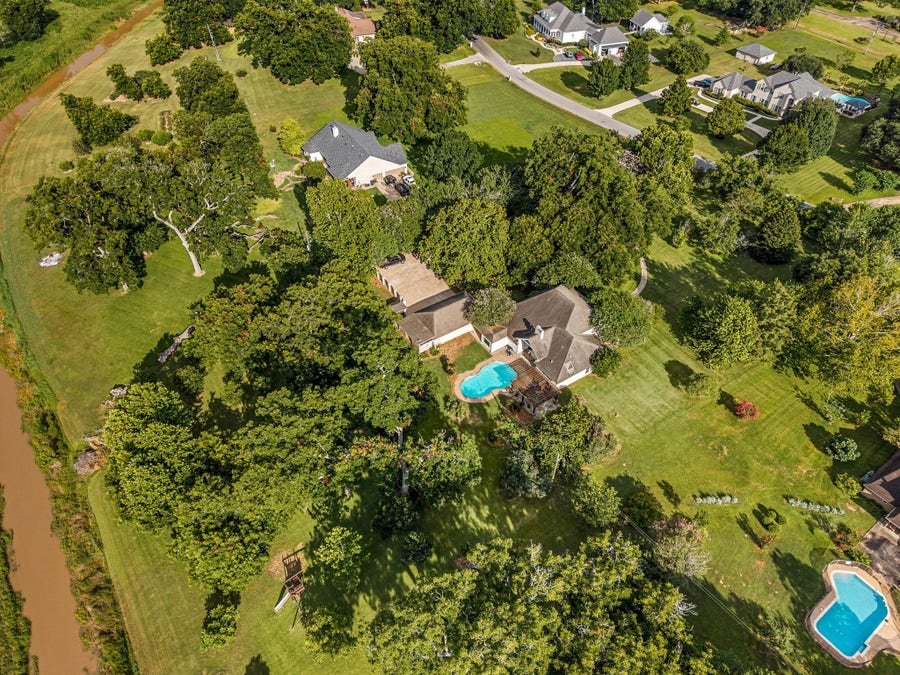 Property photo for 215 Caleta Circle, Richmond, TX