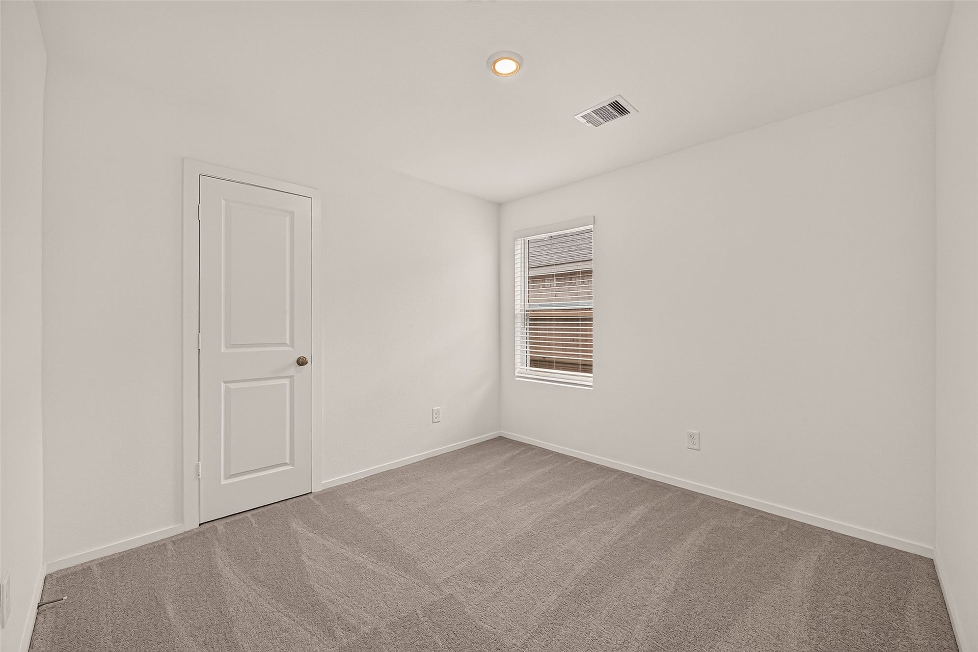 9210 Tern Pines Lane, Baytown, TX 77521 9210 Tern Pines Lane, Baytown, TX 77521