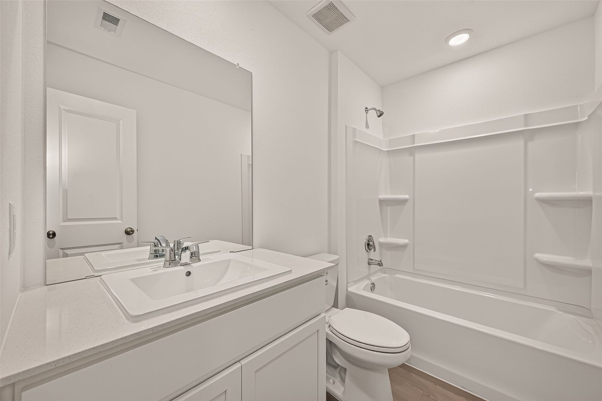 9210 Tern Pines Lane, Baytown, TX 77521 9210 Tern Pines Lane, Baytown, TX 77521