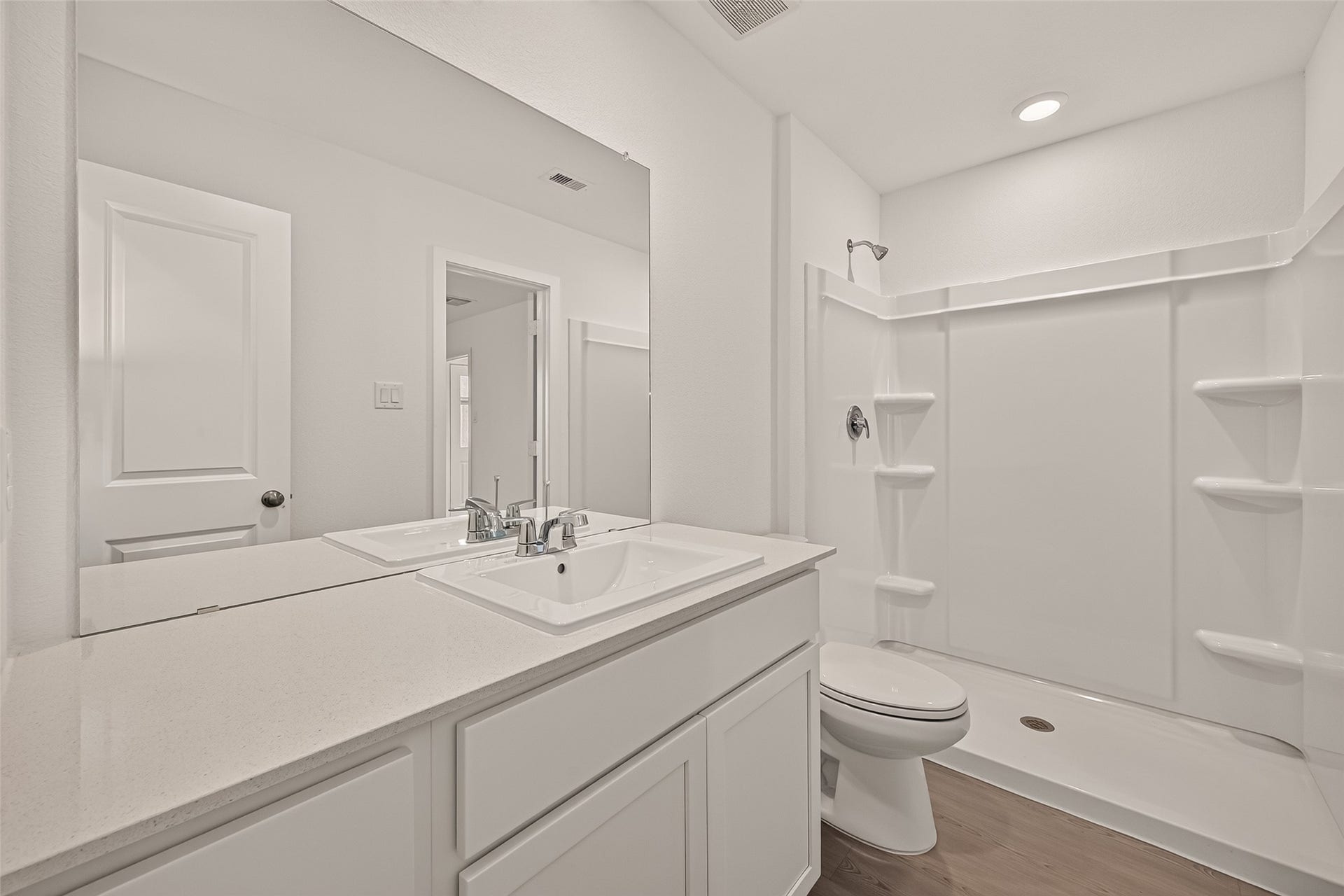 9210 Tern Pines Lane, Baytown, TX 77521 9210 Tern Pines Lane, Baytown, TX 77521